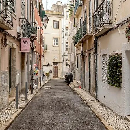 Casa Alma Lisboeta Апартаменты *